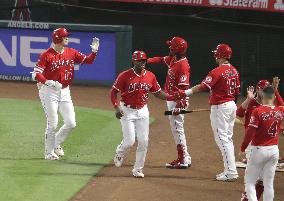 Baseball: Rangers vs. Angels