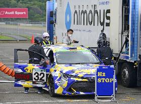 Toyota hydrogen car completes 24-hour endurance race