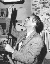 MICHELANGELO ANTONIONI LOOKING AT HIS FILM BLOW UP PICTURE F