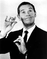 MILTON BERLE