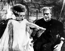 THE BRIDE OF FRANKENSTEIN (US1935) ELSA LANCHESTER, BORIS KA