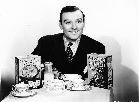 RALPH BYRD   ADVERTISING QUAKER PUFFED OAT BREAKFAST CEREAL
