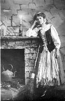 CINDERELLA (THEATRE) MISS PHYLLIS DARE Picture from the Rona