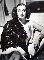 JOAN CRAWFORD    (mid 1930's) PICTURE FROM THE RONALD GRANT