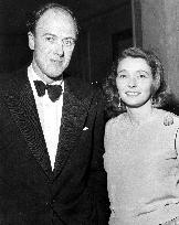 ROALD DAHL and Patricia Neal