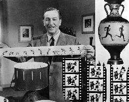 WALT DISNEY