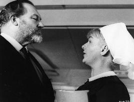 DOCTOR IN CLOVER (BR1966) JAMES ROBERTSON JUSTICE, JOAN SIMS