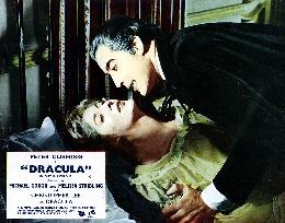 DRACULA