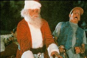 ERNEST SAVES CHRISTMAS