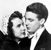 FIRST LOVE (US1939) DEANNA DURBIN, ROBERT STACK
