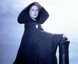 FRENCH LIEUTENANT'S WOMAN