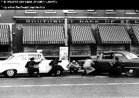 THE GREAT ST LOUIS BANK ROBBERY