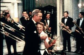 THE GLENN MILLER STORY (US1953) JAMES STEWART, JUNE ALLYSON