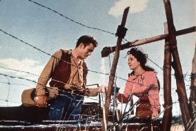 GIANT (US1956) JAMES DEAN, ELIZABETH TAYLOR