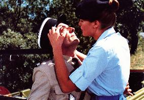 LE GENDARME ET LES GENDARMETTES