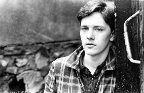 HEAVEN HELP US (US1985) ANDREW McCARTHY