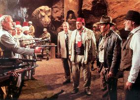 INDIANA JONES AND THE LAST CRUSADE (US1989) CENTRE TO RIGHT,