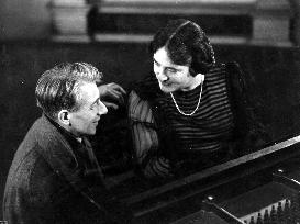 DOCUMENTARY FILM MAKER HUMPHREY JENNINGS WITH DAME MYRA HESS