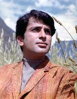 SHASHI KAPOOR (b.1938) INDIAN ACTOR