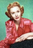 PIPER LAURIE photographed by Ray Jones  (early 1950's) PICTU