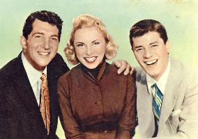 LIVING IT UP (US1954) LtoR DEAN MARTIN  JANET LEIGH  JERRY L