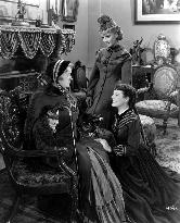 LITTLE WOMEN