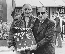 DIRECTOR RICHARD ATTENBOROUGH AND PRODUCER JOSEPH E LEVINE I