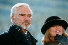 MYSTERY, ALASKA (CAN/US 1999) (left to right ) BURT REYNOLDS