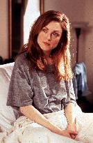 SAFE (US1995) JULIANNE MOORE