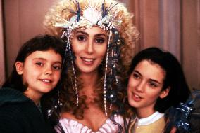 MERMAIDS (US1990) CHRISTINA RICCI, CHER, WINONA RYDER