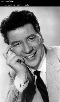 MAX BYGRAVES