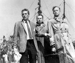 OPERATION AMSTERDAM (BR1959)  L-R,  TONY BRITTON, ALEXANDER