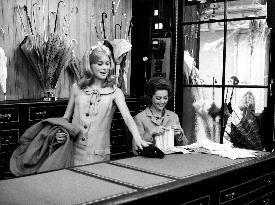 LES PARAPLUIES DE CHERBOURG (FR/GER1964) CATHERINE DENEUVE,