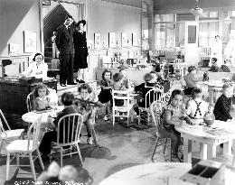 PENNY SERENADE (US1941) CARY GRANT, IRENE DUNNE KINDERGARTEN