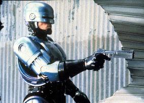 ROBOCOP 2