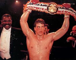 ROCKY V (US1990) TOMMY MORRISON PICTURE FORM THE RONALD GRAN