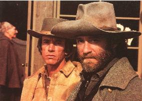 Scott Glenn  Kevin Kline in SILVERADO
