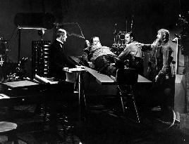 SON OF FRANKENSTEIN (US1939) ?, BORIS KARLOFF, BASIL RATHBON