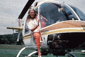 TREASURE HUNT ANNEKA RICE