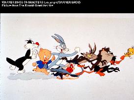 WARNER BROTHERS ANIMATED CHARACTERS L-R, SYLVESTER, PORKY PI
