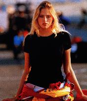 DRIVEN (US2001) Estella Warren