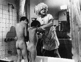 WITH SIX YOU GET EGGROLL