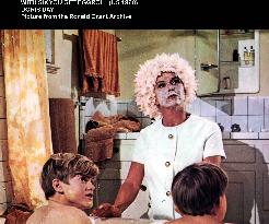 WITH SIX YOU GET EGGROLL