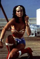 WONDER WOMAN