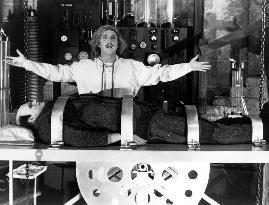 YOUNG FRANKENSTEIN