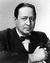 ROBERT BENCHLEY