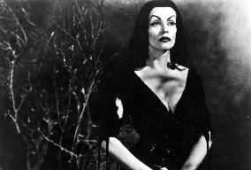 PLAN 9 FROM OUTER SPACE