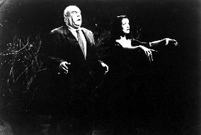 PLAN 9 FROM OUTER SPACE