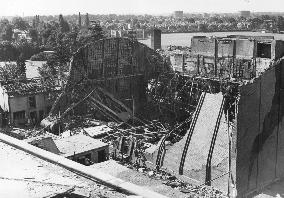TEDDINGTON STUDIOS JULY 6, 1944 SHOWING THE DAMAGE TO STAGE