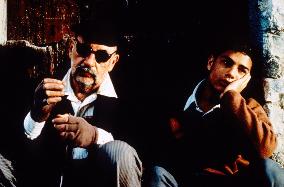 CINEMA PARADISO (IT / FR 1989)  PHILIPPE NOIRET, MARCO LEONA